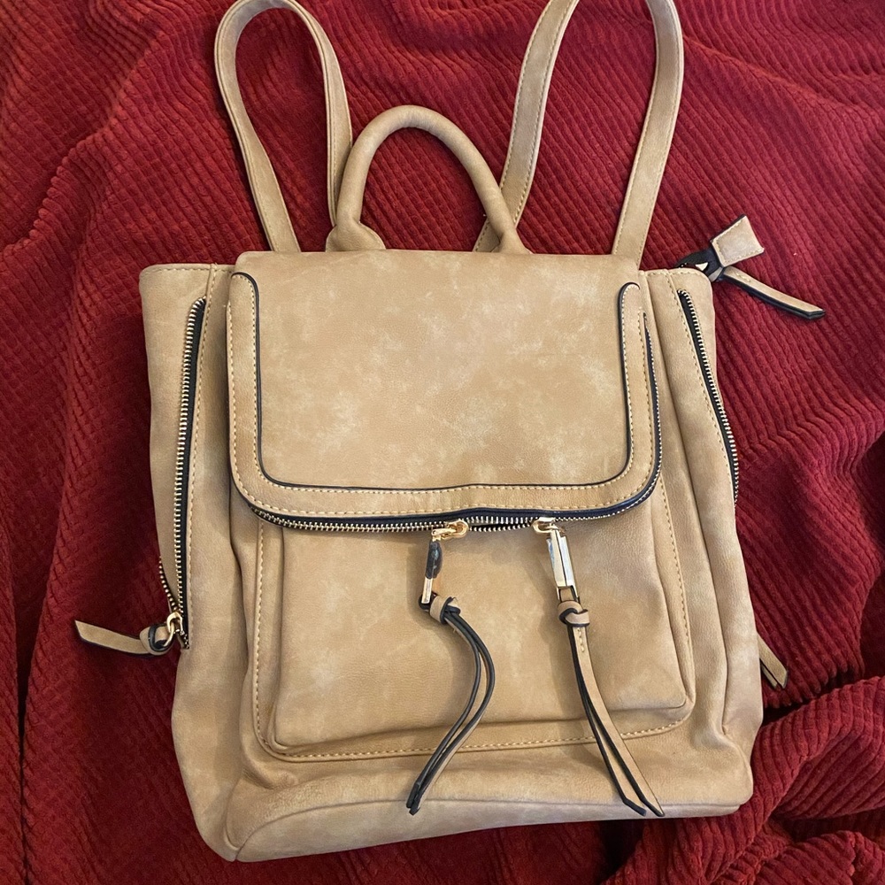 Light brown leather bag